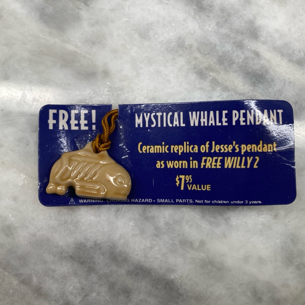 Mystical whale pendant Jesses